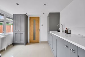 Photo 27- click for photo gallery